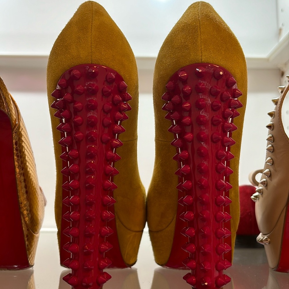 Christian Louboutin Peep Toe spike heels